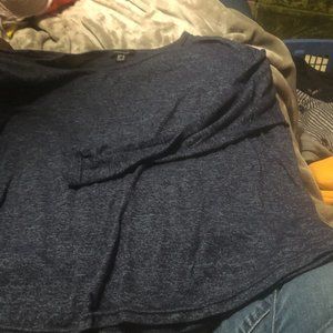 Size L long sleeve t-shirt